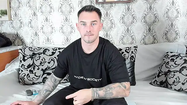 Jonmusclemaster online show from January 30, 11:01 am