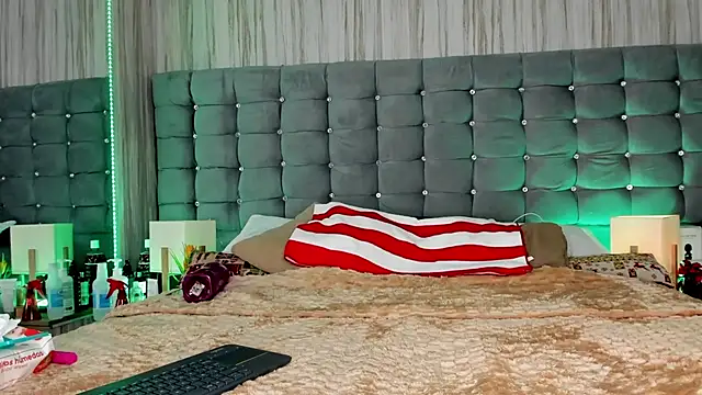 Poacahontasfg online show from March 20, 4:17 am