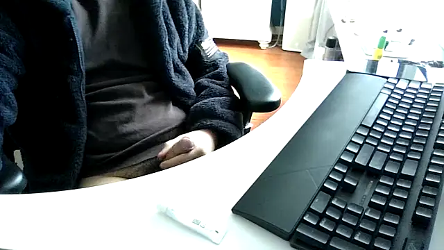 big-pig online show from November 24, 1:38 am