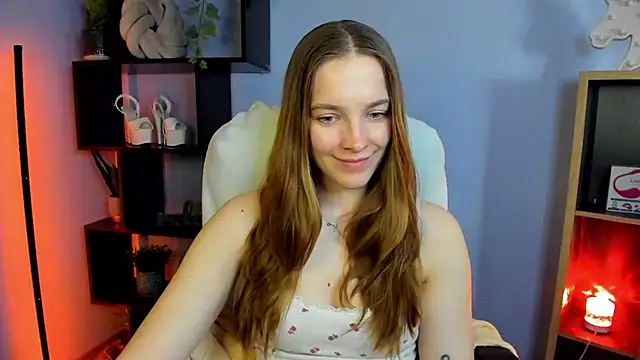 kenzie x online show from March 10, 11:53 am