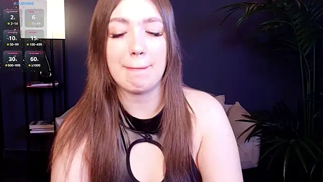 Diana twerk online show from January 8, 8:38 am