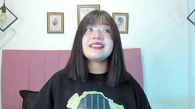 Snapshot of GENNESIS_LOVE chatting on November 19, 3:50 am GENNESIS LOVE online show from November 19, 3:50 am