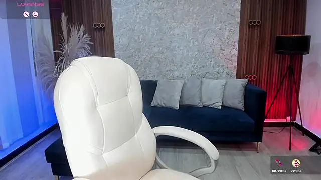 Snapshot of maryah_simons chatting on February 18, 11:33 am maryah simons online show from February 18, 11:33 am