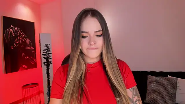 Snapshot of DonnaStonne chatting on January 8, 7:45 pm DonnaStonne online show from January 8, 7:45 pm