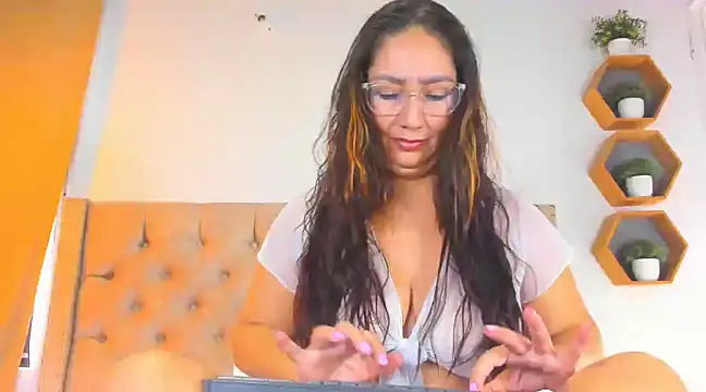 Anya Texas online show from March 18, 9:53 pm