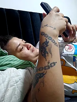 Snapshot of Liancy chatting on December 18, 4:46 pm Liancy online show from December 18, 4:46 pm