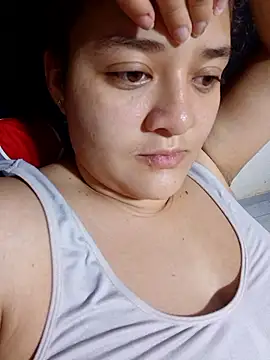 Snapshot of Liancy chatting on January 14, 2:39 am Liancy online show from January 14, 2:39 am