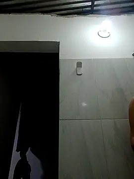 Snapshot of Liancy chatting on February 7, 2:04 am Liancy online show from February 7, 2:04 am