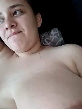 Snapshot of Liancy chatting on February 22, 7:56 pm Liancy online show from February 22, 7:56 pm