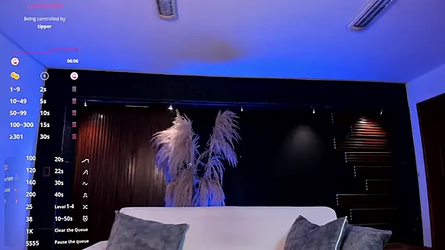 Snapshot of IsabellaaJoness chatting on February 27, 3:37 pm IsabellaaJoness online show from February 27, 3:37 pm