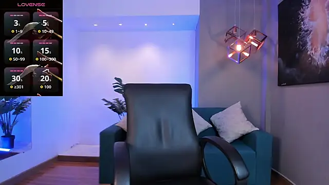 Snapshot of IsabellaaJoness chatting on September 22, 12:18 pm IsabellaaJoness online show from September 22, 12:18 pm