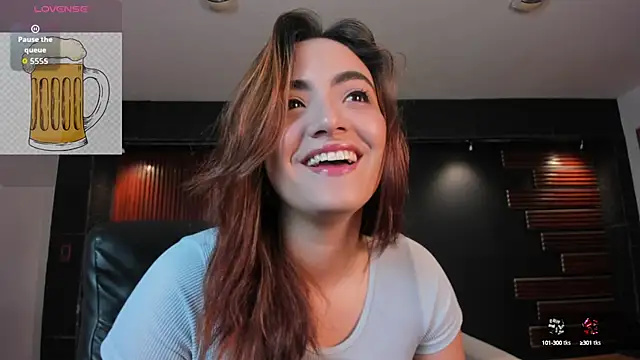 Snapshot of IsabellaaJoness chatting on September 27, 11:37 am IsabellaaJoness online show from September 27, 11:37 am