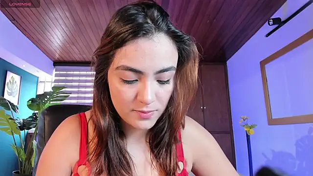 Snapshot of IsabellaaJoness chatting on October 13, 1:00 pm IsabellaaJoness online show from October 13, 1:00 pm