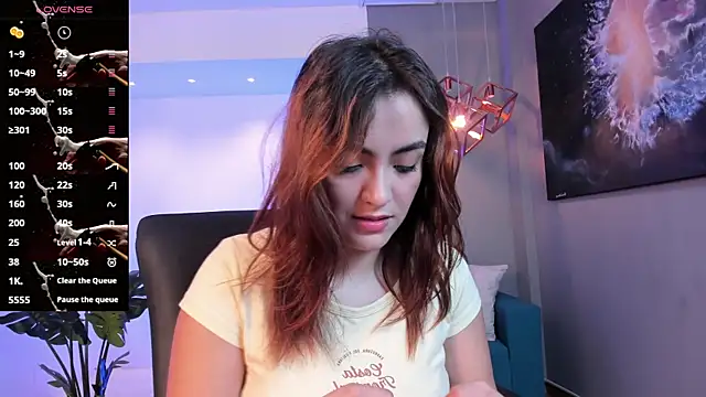 Snapshot of IsabellaaJoness chatting on October 22, 1:00 pm IsabellaaJoness online show from October 22, 1:00 pm