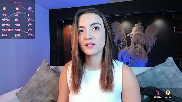 Snapshot of IsabellaaJoness chatting on October 28, 12:09 pm IsabellaaJoness online show from October 28, 12:09 pm