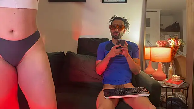 Redfloweer1 online show from September 30, 1:10 am