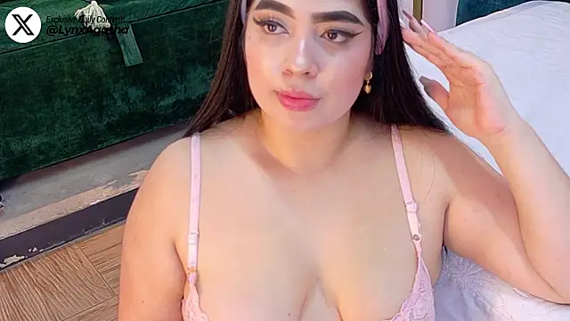 AgathaLynx online show from September 20, 1:01 pm