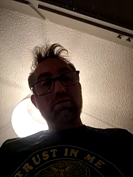 Snapshot of bibananaman chatting on December 29, 8:00 am bibananaman online show from December 29, 8:00 am