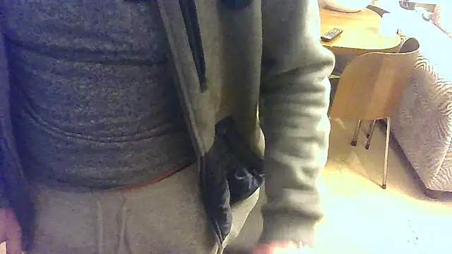 Snapshot of bibananaman chatting on January 3, 6:46 pm bibananaman online show from January 3, 6:46 pm