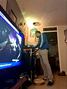 Snapshot of bibananaman chatting on January 11, 5:31 am bibananaman online show from January 11, 5:31 am