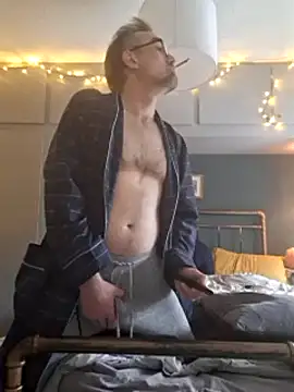 Snapshot of bibananaman chatting on January 12, 2:41 pm bibananaman online show from January 12, 2:41 pm