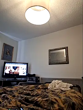 Snapshot of bibananaman chatting on March 5, 2:45 pm bibananaman online show from March 5, 2:45 pm