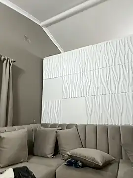 naughtyblackdolie online show from February 7, 6:24 pm