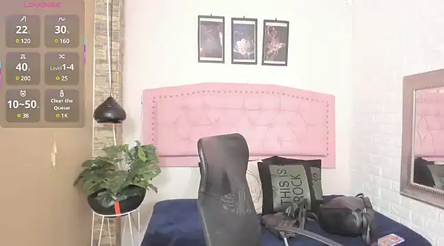 Snapshot of diosagolden chatting on March 11, 9:04 pm diosagolden online show from March 11, 9:04 pm