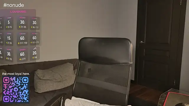 Lila Pitt online show from April 30, 9:04 am