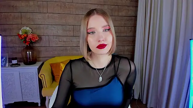 LiliLinn online show from February 4, 1:48 pm