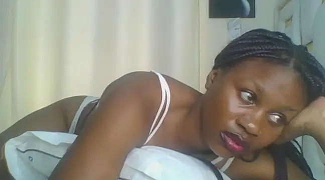 sweetlove05 online show from February 4, 6:14 am