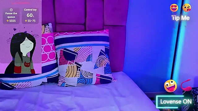 Snapshot of NinaInk chatting on March 1, 12:45 pm NinaInk online show from March 1, 12:45 pm