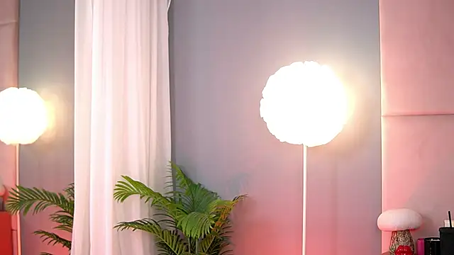 AlmaLuv online show from January 14, 4:51 am