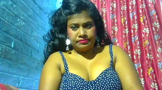 sexy roma online show from December 1, 6:19 pm