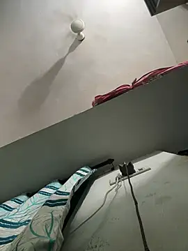 wildboy simon online show from March 6, 5:53 pm