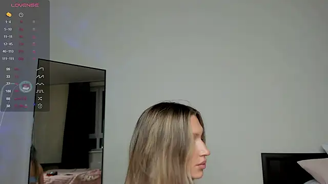 elliemintlover online show from February 25, 2:37 pm