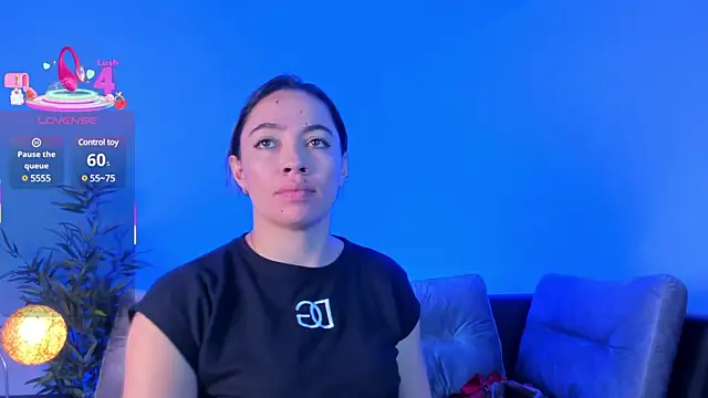 Snapshot of Alessia_Taylorr chatting on March 11, 11:12 am Alessia Taylorr online show from March 11, 11:12 am