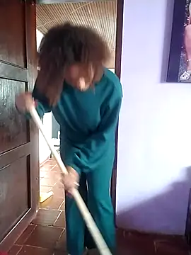 Snapshot of Camille_rose_ chatting on October 6, 3:09 pm Camille rose online show from October 6, 3:09 pm