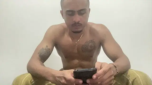 Snapshot of Mateo_Reales chatting on January 9, 4:19 am Mateo Reales online show from January 9, 4:19 am