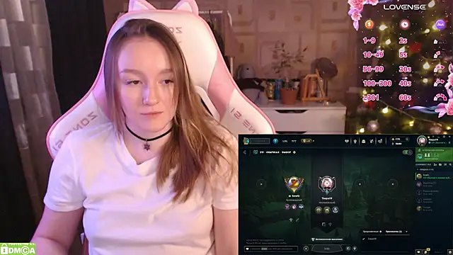 MoonlishSiren online show from January 31, 8:43 pm