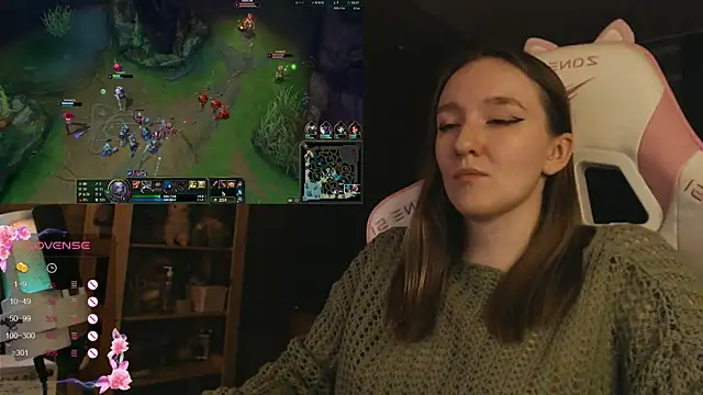 MoonlishSiren online show from November 2, 8:11 pm