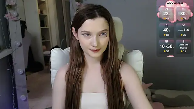 Snapshot of White_kitty01 chatting on January 17, 1:46 pm White kitty01 online show from January 17, 1:46 pm