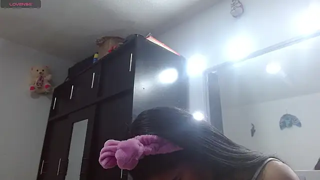 SophiaMeyerst online show from January 12, 4:45 pm