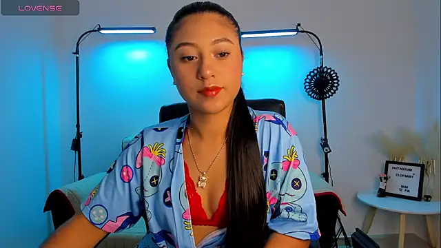 Snapshot of cloy_baby__ chatting on December 26, 10:48 am cloy baby online show from December 26, 10:48 am