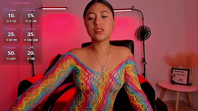 Snapshot of cloy_baby__ chatting on January 5, 9:59 am cloy baby online show from January 5, 9:59 am