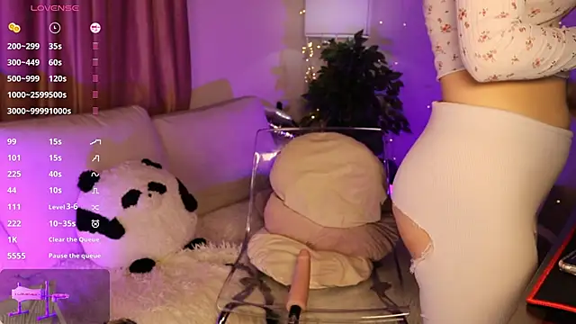 Sexydoll112 online show from March 15, 11:28 pm