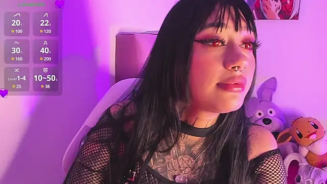 Snapshot of Akari1_Mischief chatting on December 19, 1:07 am Akari1 Mischief online show from December 19, 1:07 am