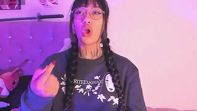 Snapshot of Akari1_Mischief chatting on March 8, 4:45 am Akari1 Mischief online show from March 8, 4:45 am