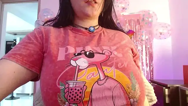 Layna cold online show from February 12, 12:44 pm