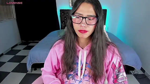 Snapshot of paula_kawaiifu_ chatting on February 2, 5:04 pm paula kawaiifu online show from February 2, 5:04 pm